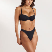 Comfort Extreme Push-Up Balconette BH - Schwarz