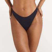 PillowSoft™ String - Schwarz