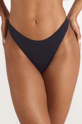 PillowSoft™ String - Schwarz