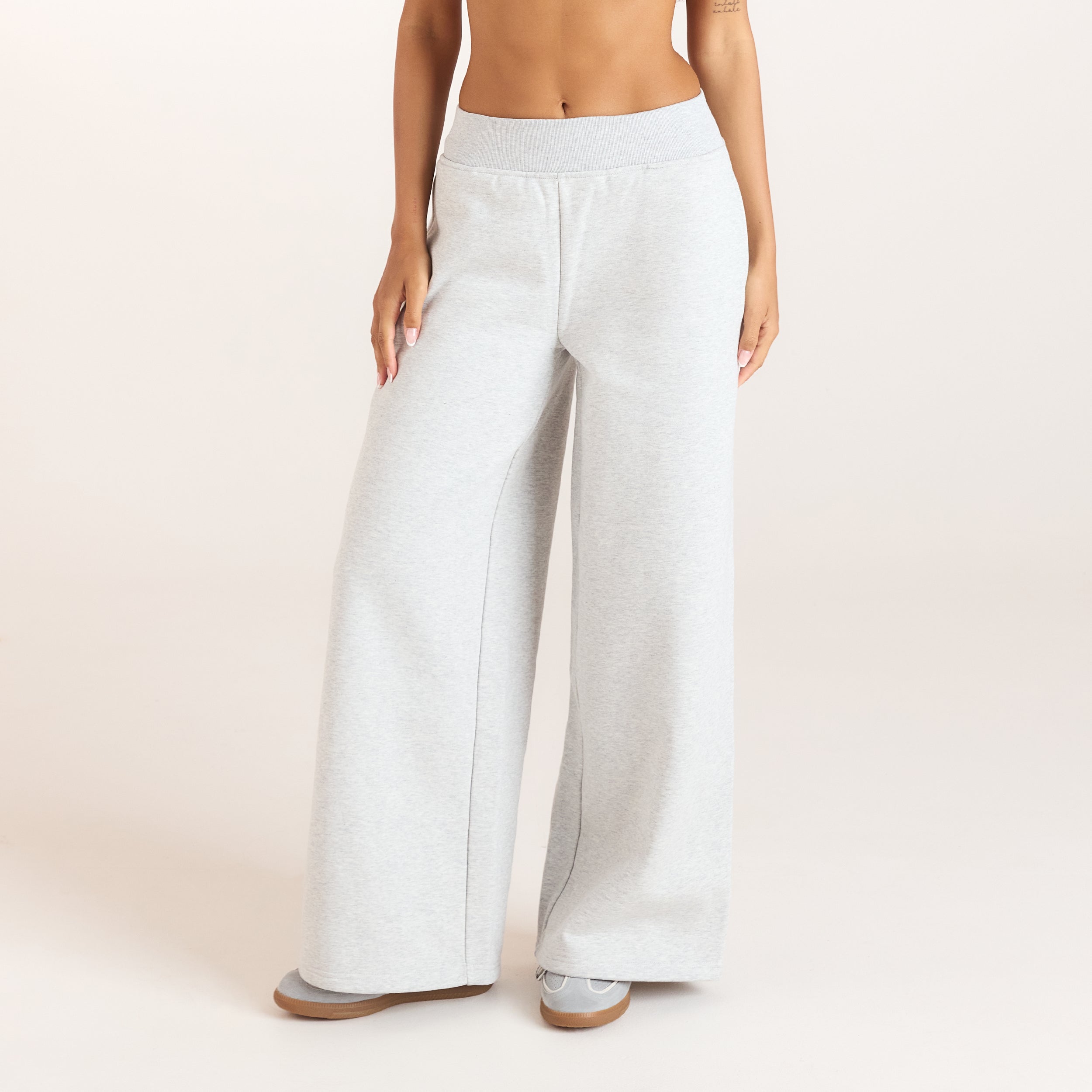 Joggers mit Geradem-Bein - Grau