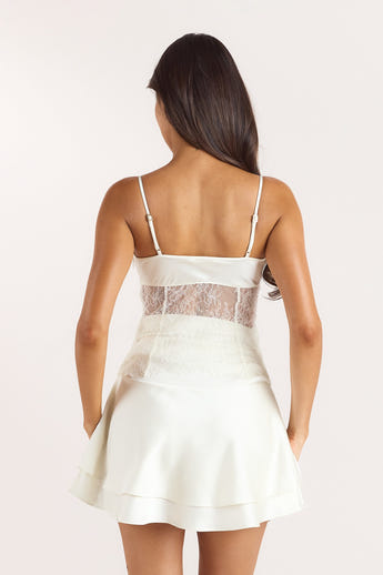 Satiniertes Cami-Top - Crèmefarbe alternate