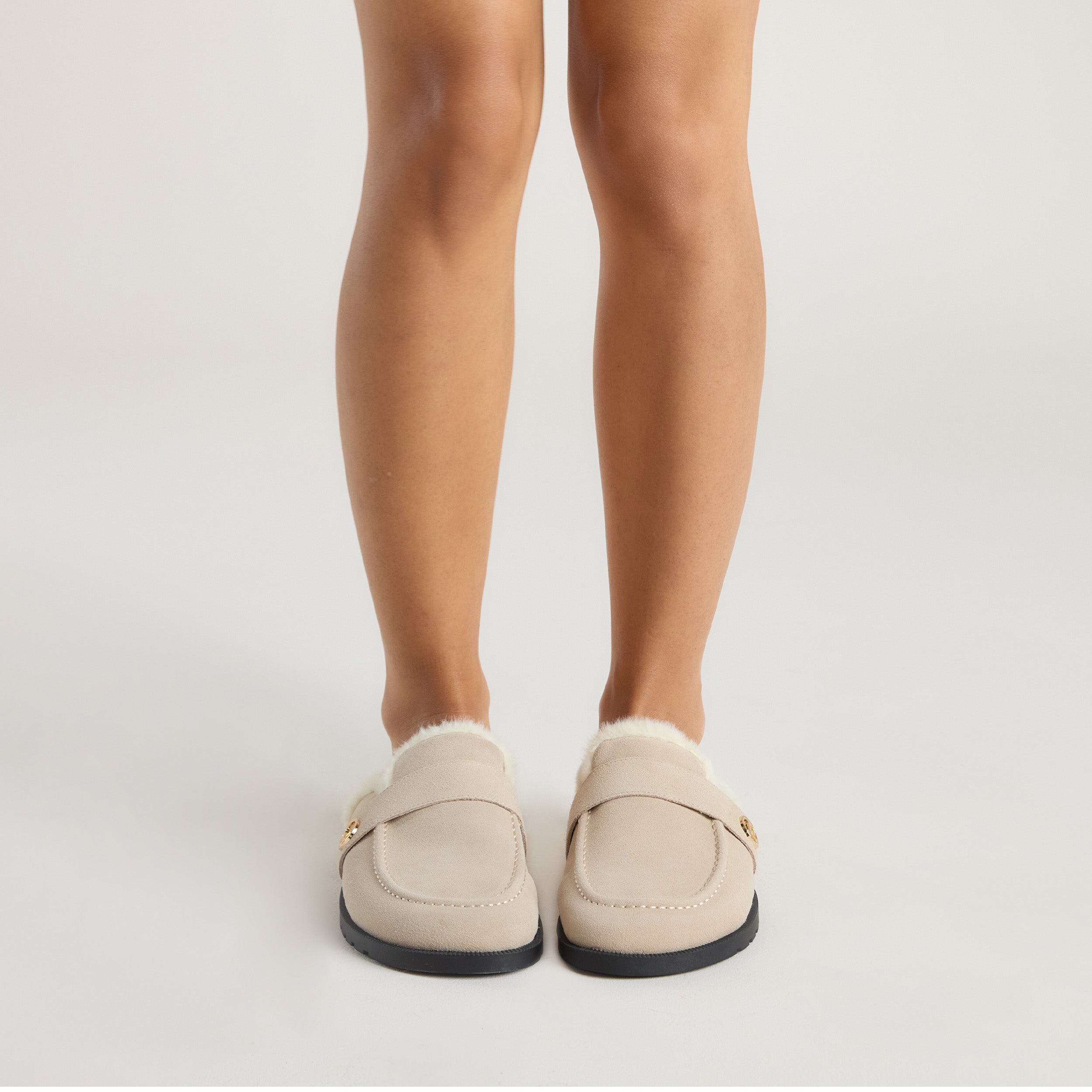 Amara Pantoffel - Sand alternate