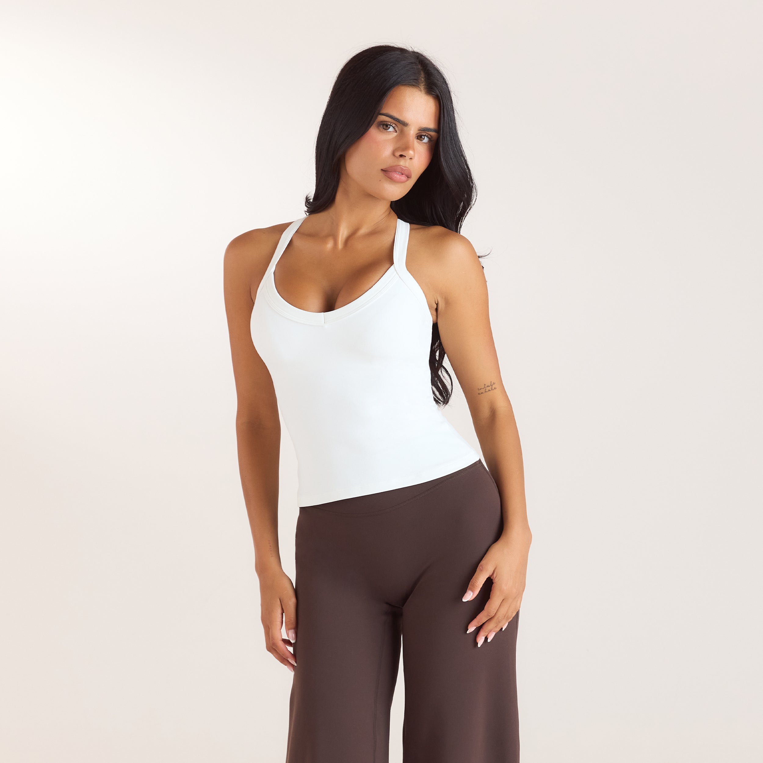 ContourSoft™ Cami-Top mit V-Ausschnitt | ContourSoft™ Cami-Top mit V-Ausschnitt - Weiss