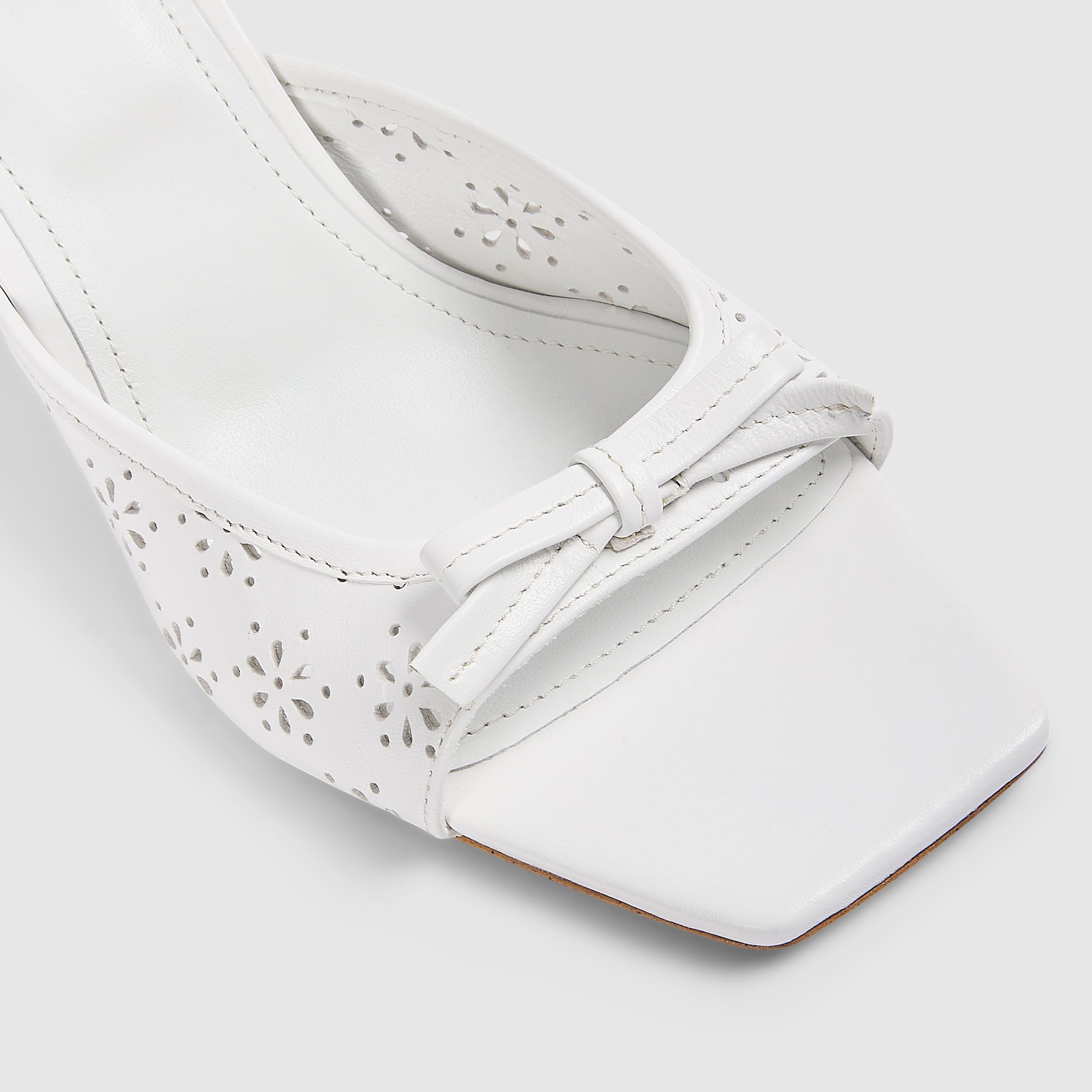 Capri Kitten-Heels | Capri Kitten-Heels - Weiss