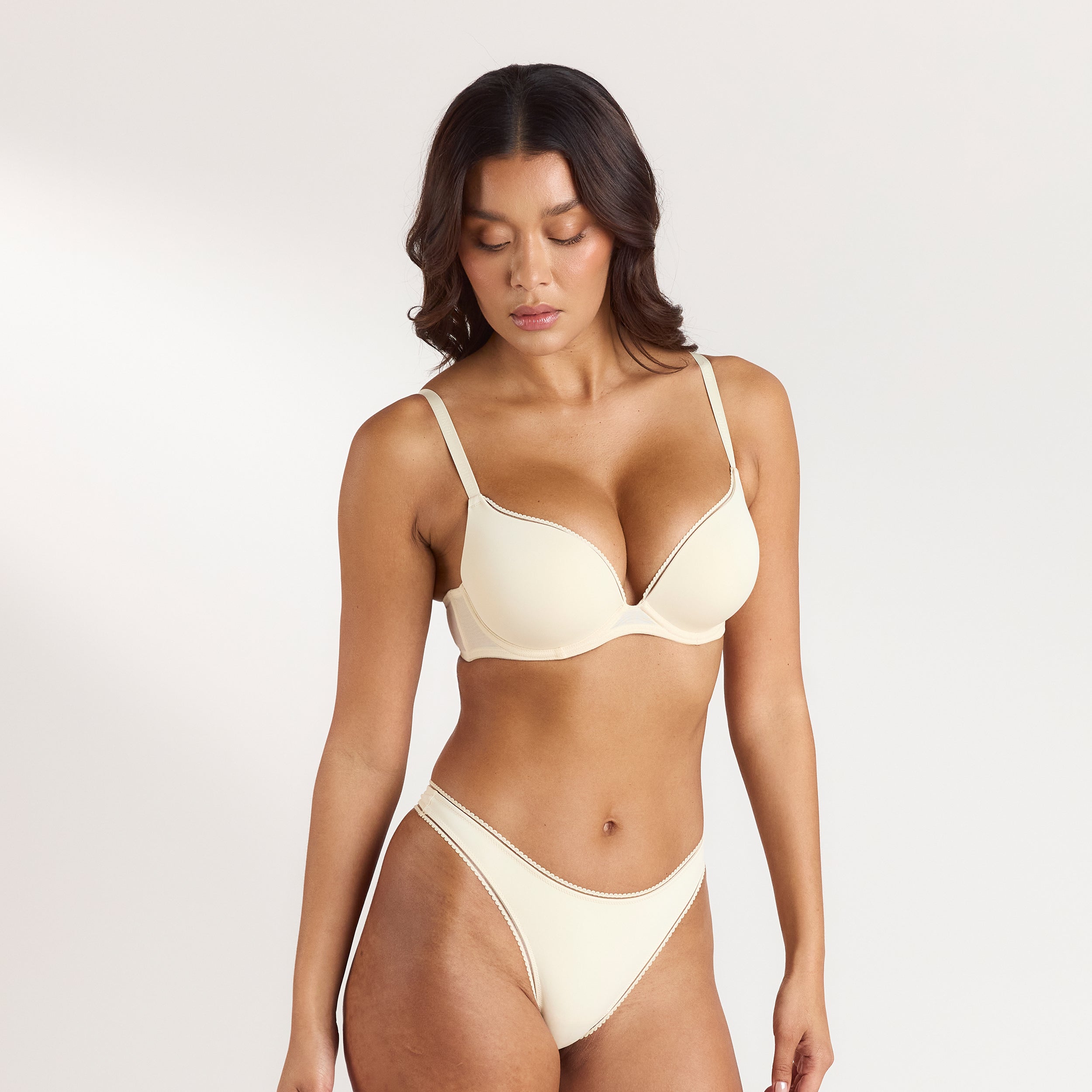 Comfort High Push-Up BH | Comfort High Push-Up BH - Milchkaffee
