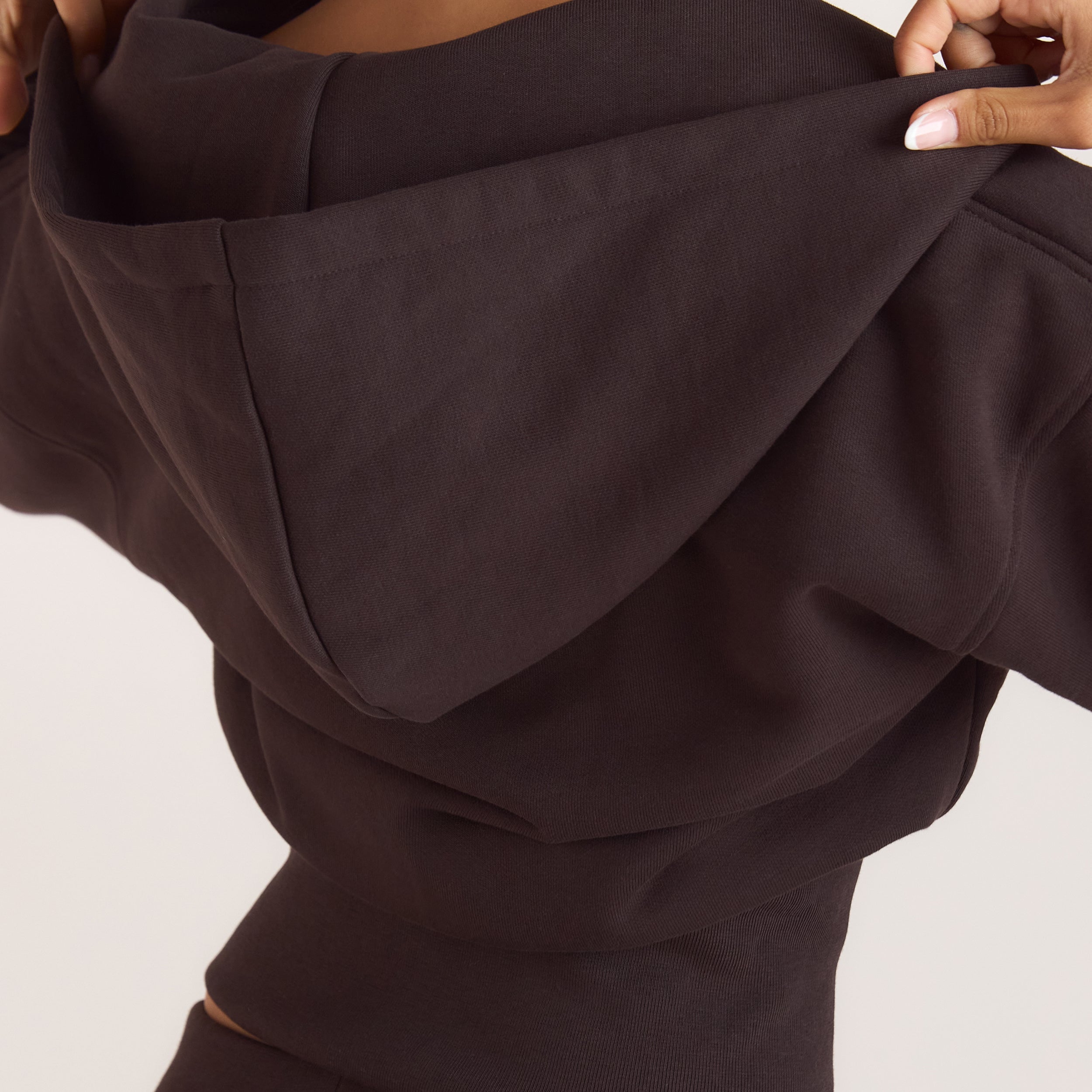 Taillierter Zip-Hoodie | Taillierter Zip-Hoodie - Dunkle Schokolade