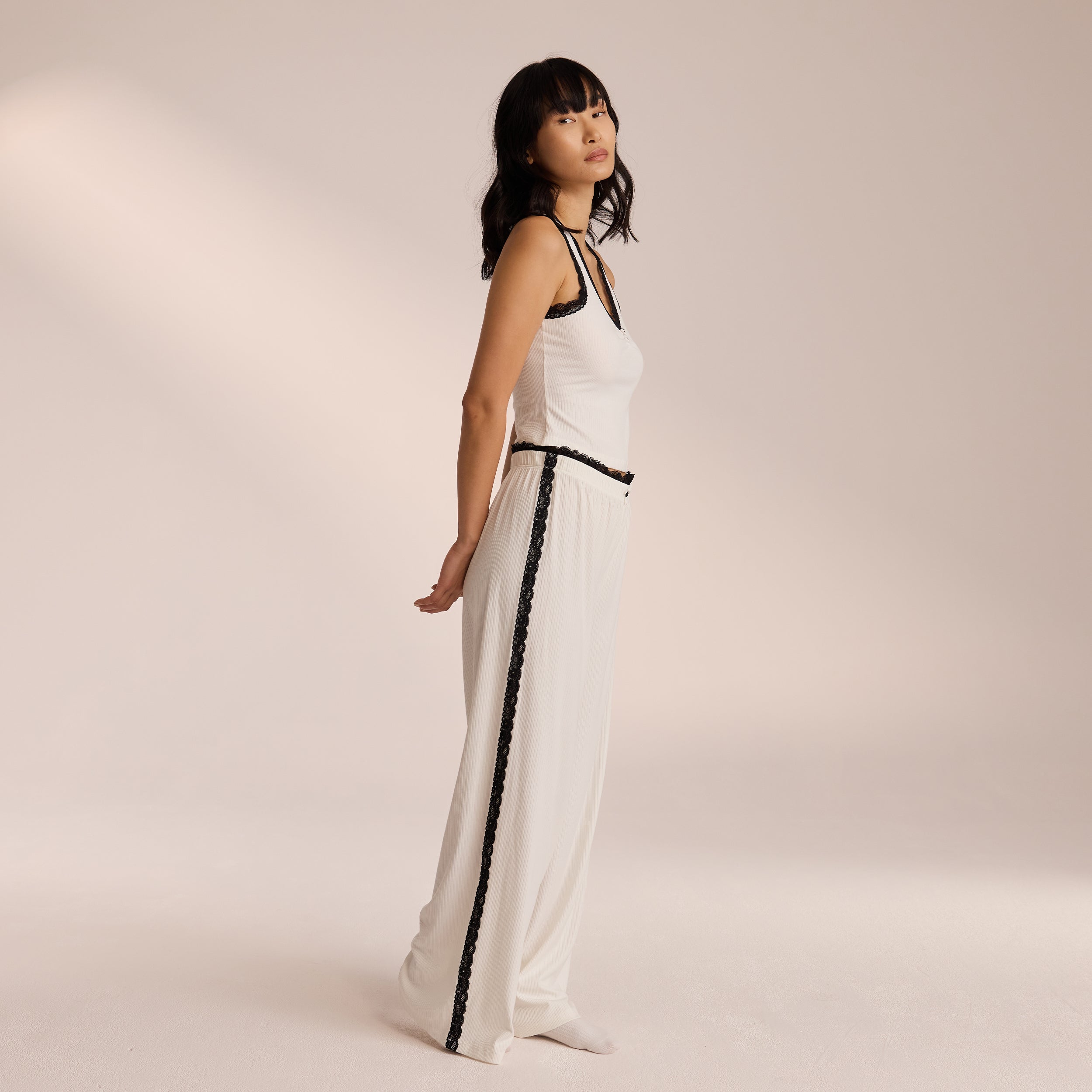 Pyjamashose mit Spitze | Miki, S