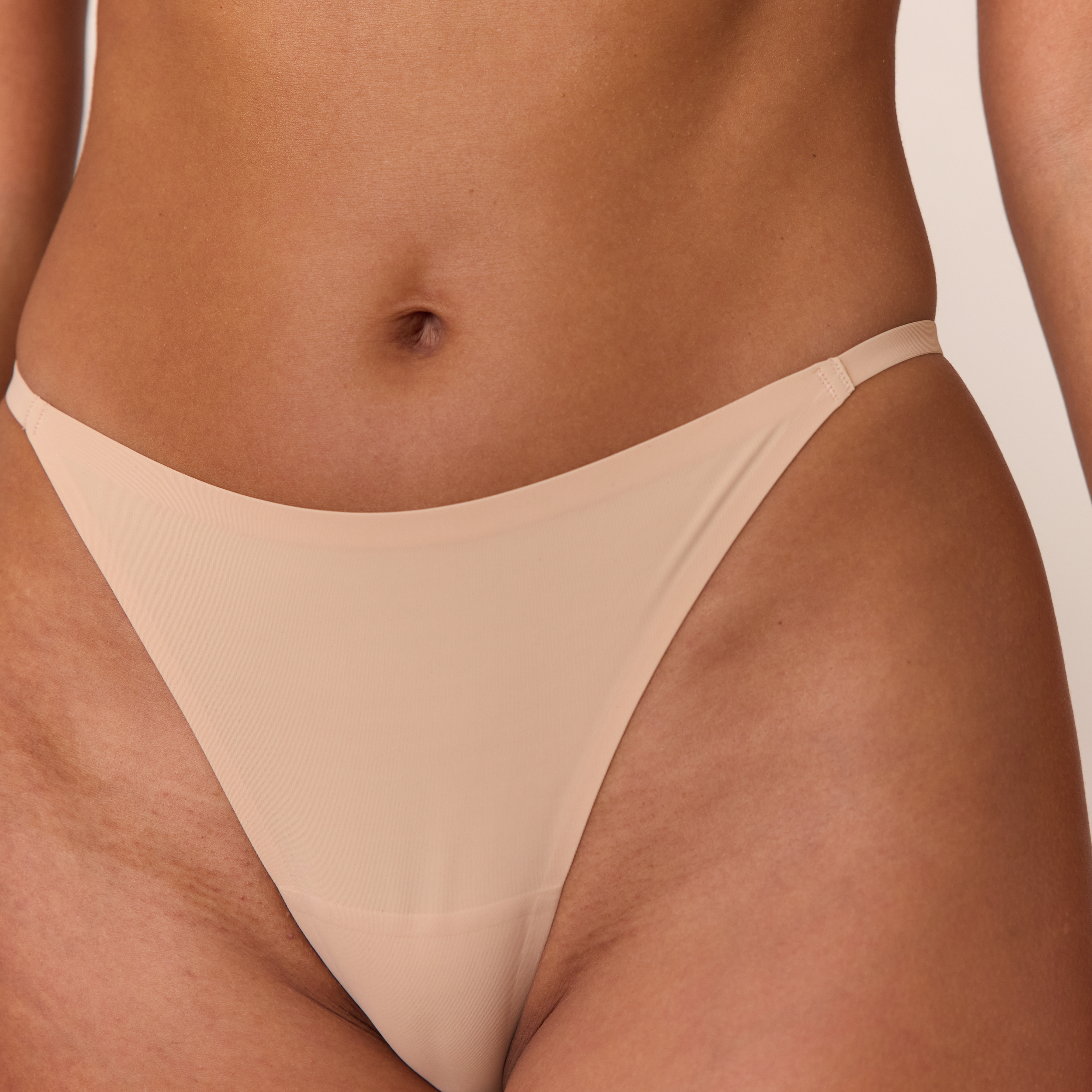 Everyday Form G-String | Muriel, S